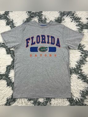 Colosseum Men’s Gray Florida Gators T-shirt Size Small